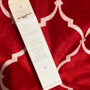 Mary Kay medium coverage foundation